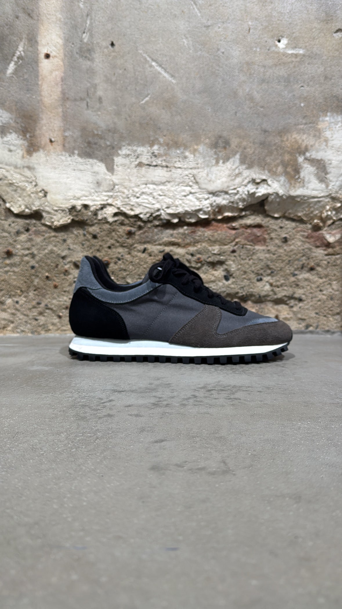 Marathon Trail - Charcoal Grey