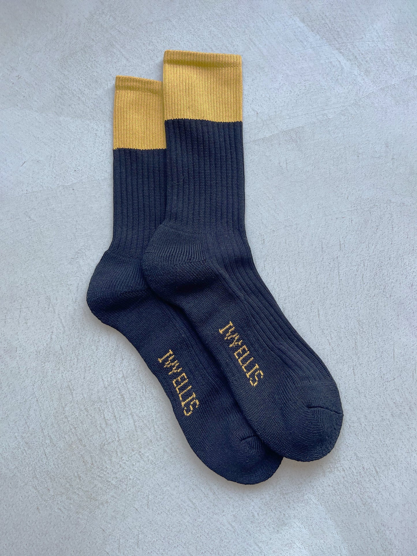 The Vronsky Socks - Black / Gold