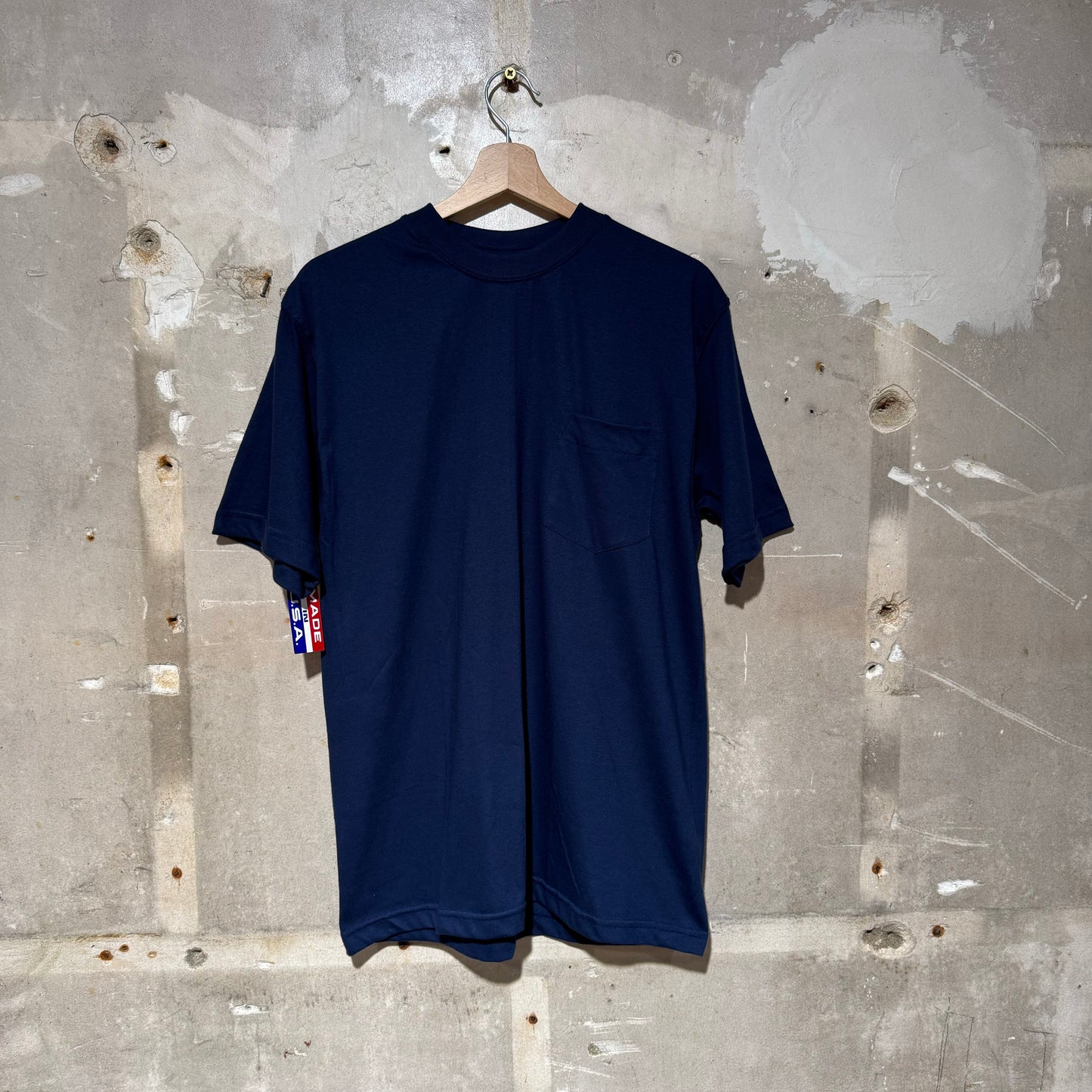 Pocket T-Shirt Finest 6oz - Navy