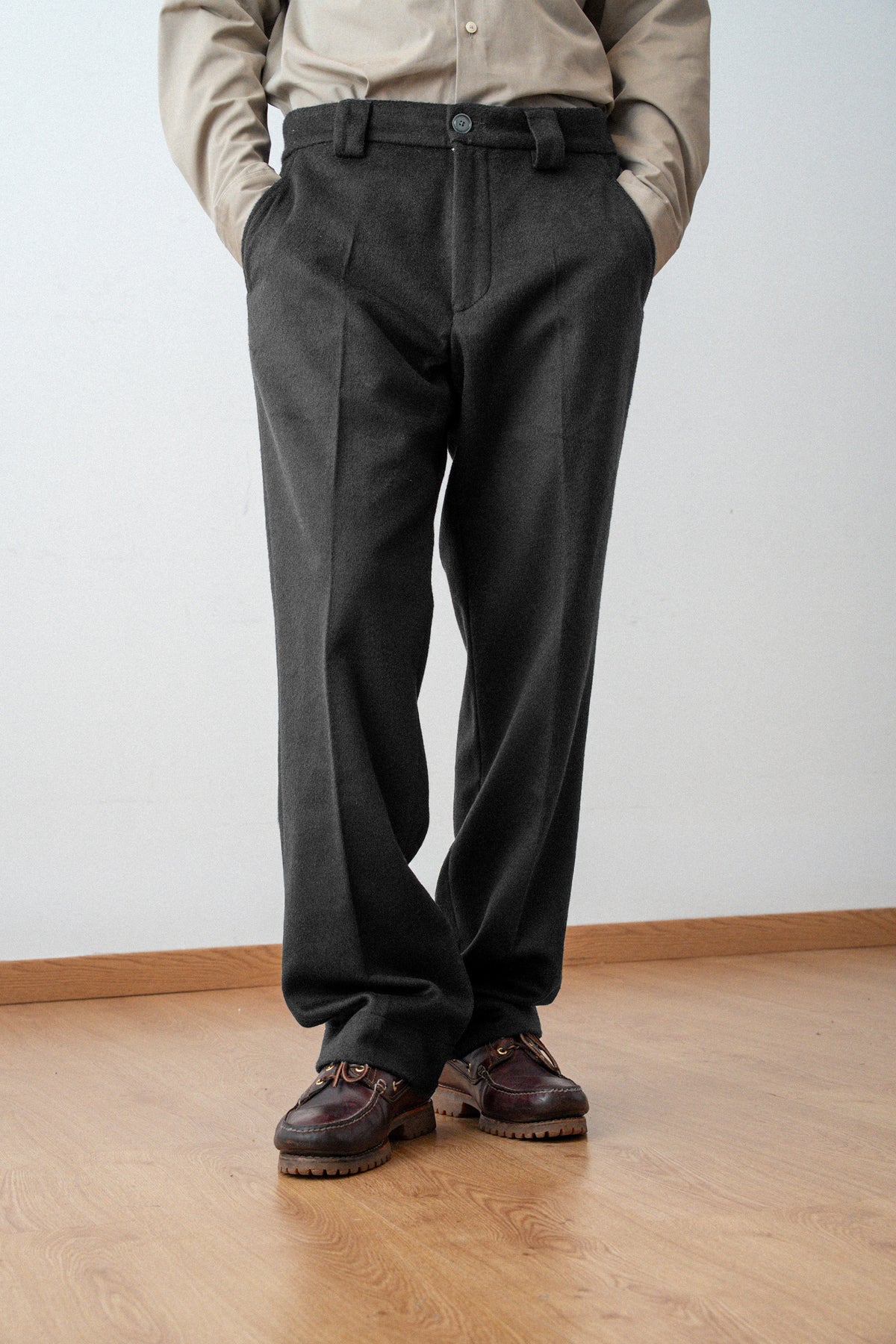Pantalon droit en laine - Gris