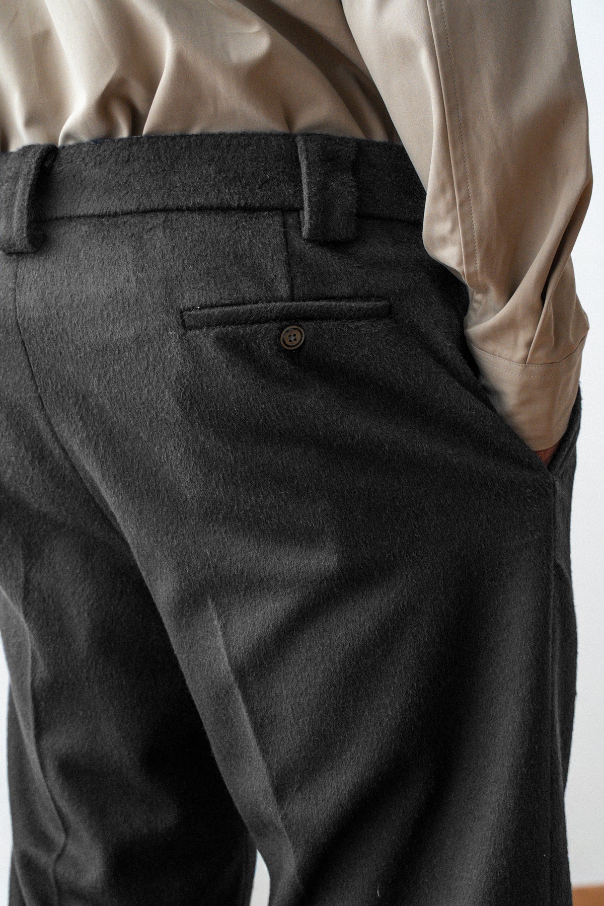 Pantalon droit en laine - Gris