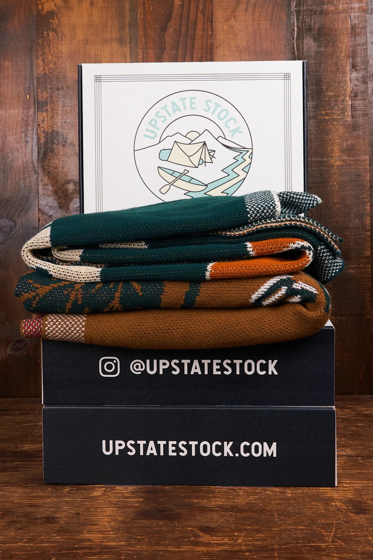 Fireside Blanket - Leaf